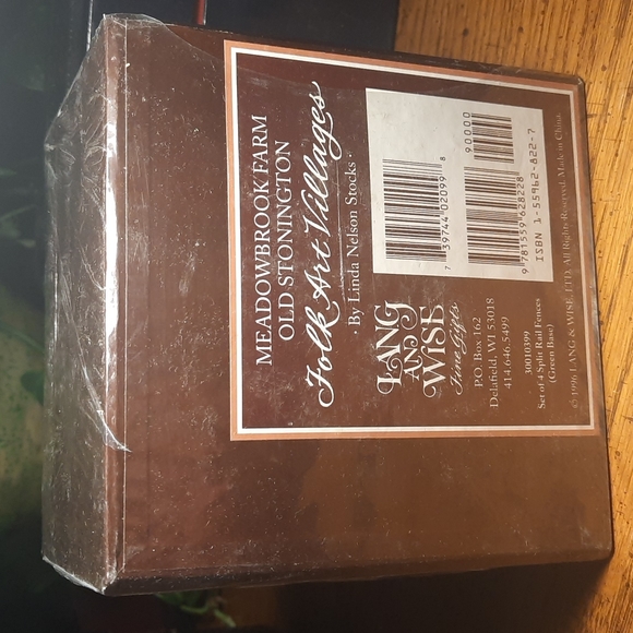 New Lang and Wise Meadowbrook Farm Old Stockington 4 split rail fences - Picture 2 of 5